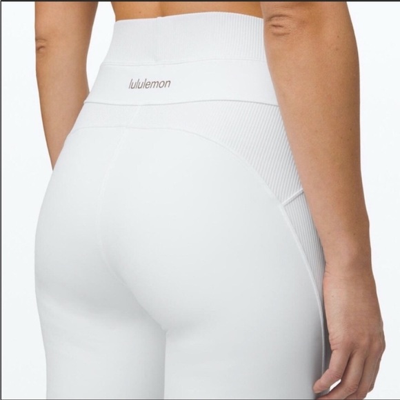 Lululemon Ambitious Super High Rise Tight RARE - Picture 2 of 8